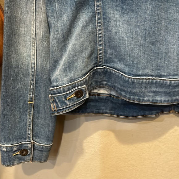 Levi’s Jean jacket - Picture 6 of 6